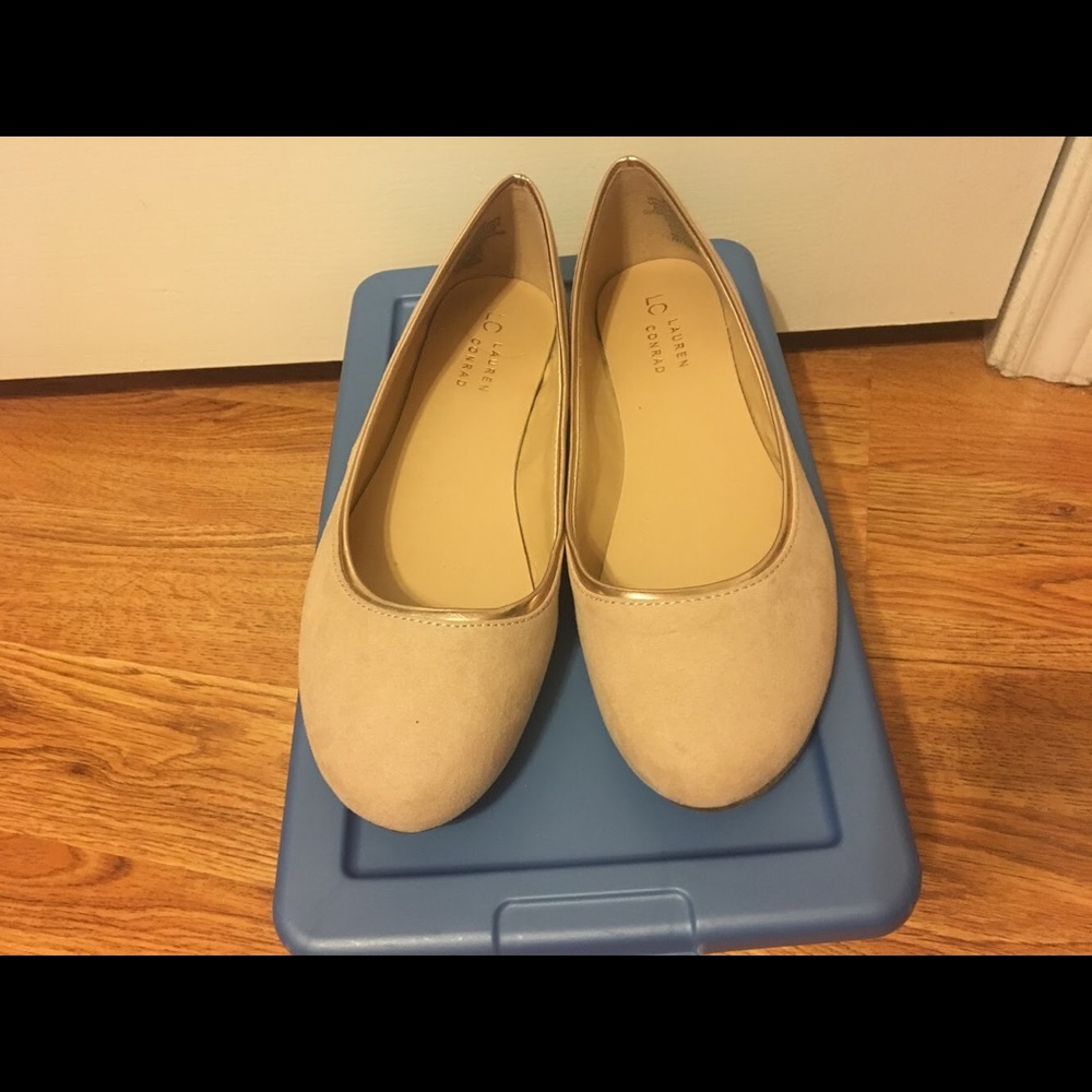 Tan Suede Lauren Conrad Size 10 Flats